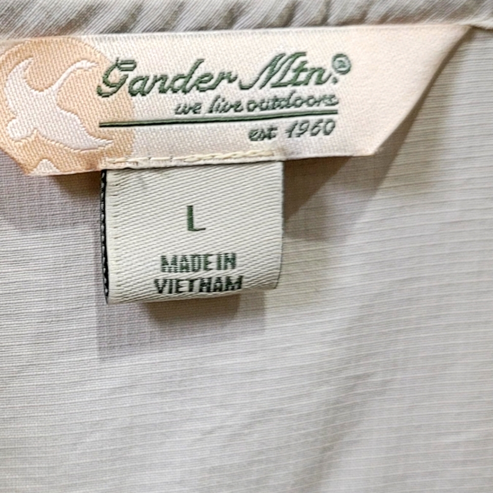 Gander mountain top cream color large